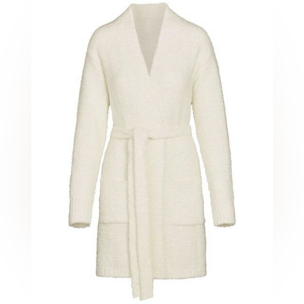 Like new skims short cozy robe small/ medium, bone. Excellent like new